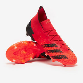 Chuteira Adidas Predator Freak .1 Meteorite