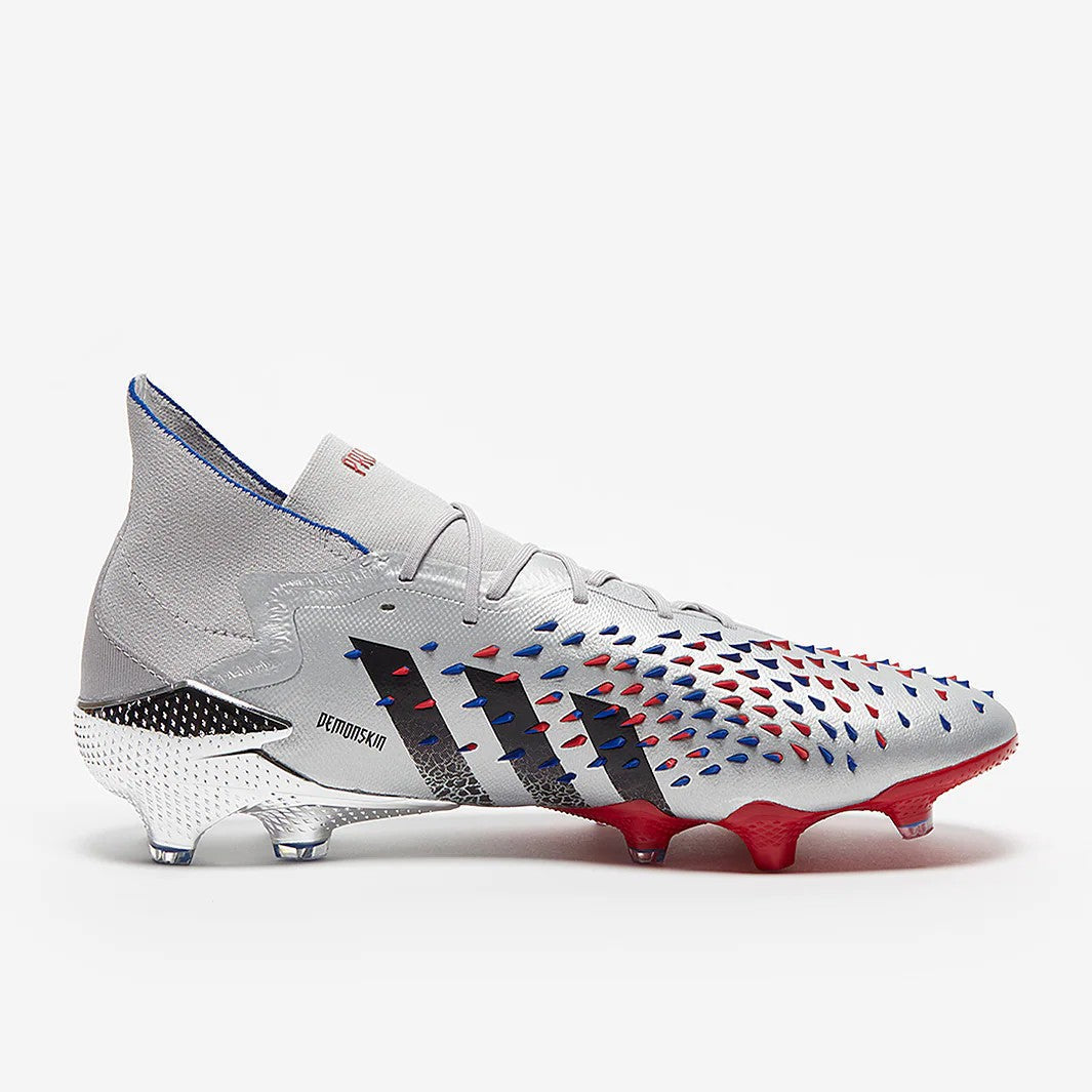 Chuteira Adidas Predator Freak .1 Showpiece