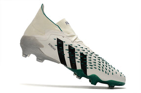 Chuteira Adidas Predator Freak .1 EQT