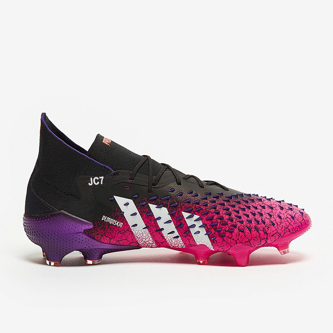 Chuteira Adidas Predator Freak .1 Superspectral