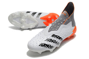 Chuteira Adidas Predator Freak + White Spark