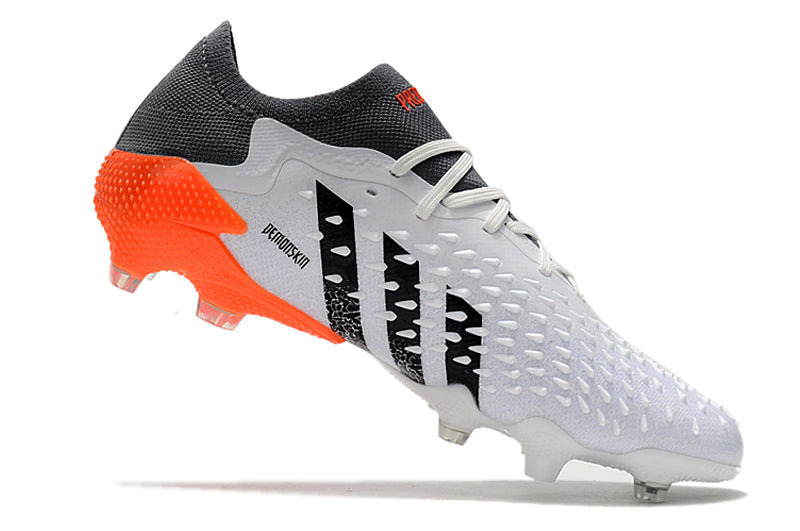 Chuteira Adidas Predator Freak .1 Low White Spark